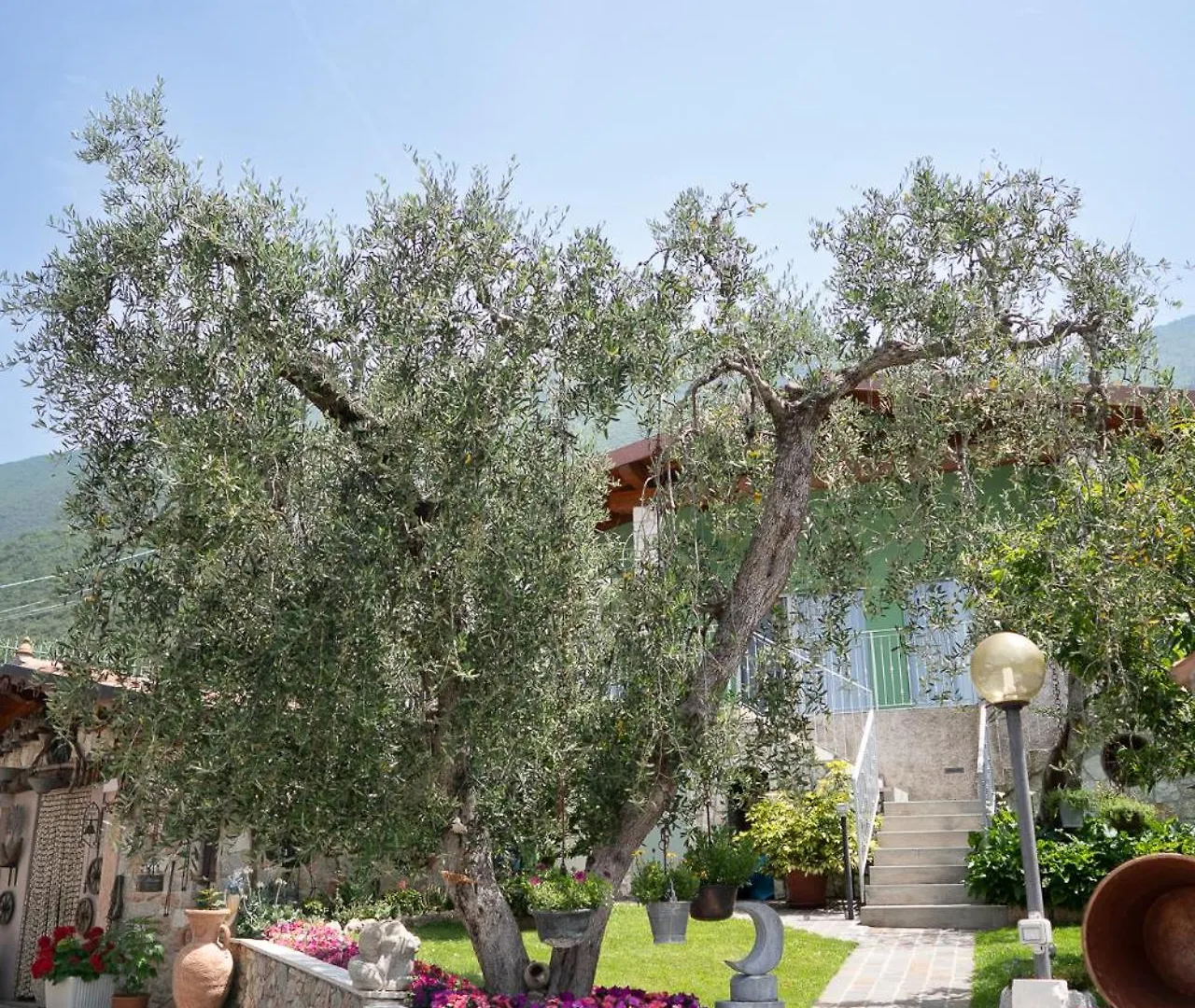 Holiday home Appartamenti Ceccherini Rosa-Viola Malcesine